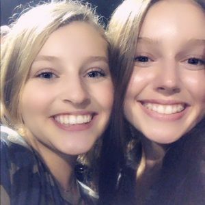 Meet your Posher, Avery